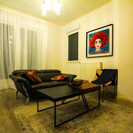 Skyview Luxury Appartement A Montevrain Exterior photo